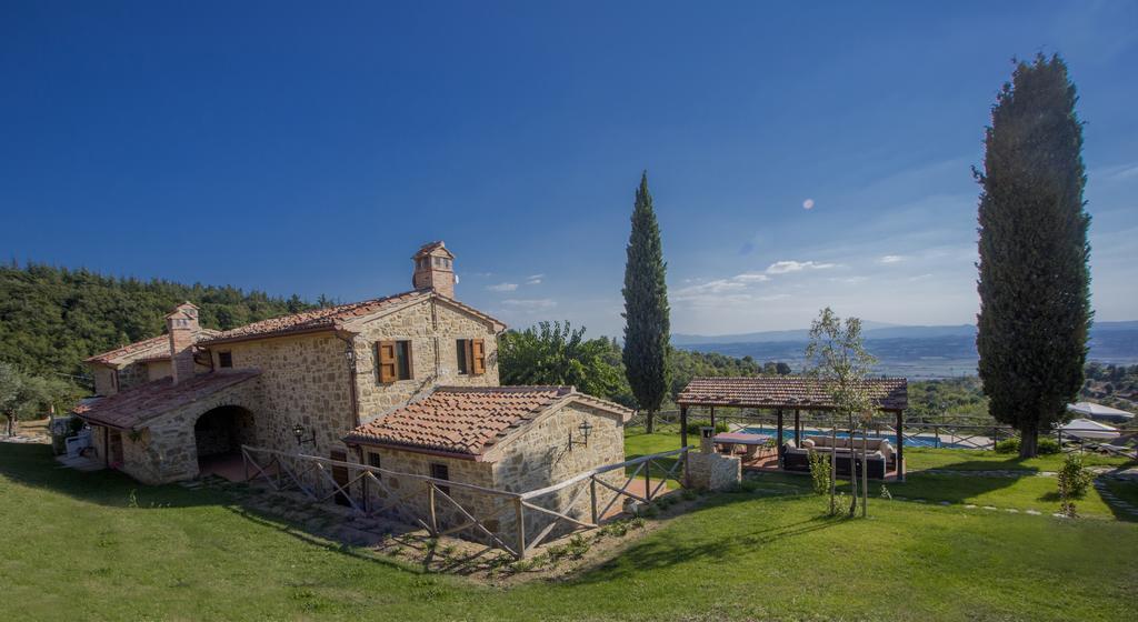 Vila Tenuta Angelici Winery Agriturismo Henni With Pool Sauna And Jacuzzi Cortona Exteriér fotografie